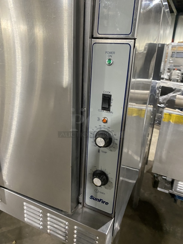 Nice! SUNFIRE Commercial Natural Gas Powered Stainless Steel Powered Convection Oven On Legs! W/ Metal Racks! Model SCOGS10!  - Image 7 of 9