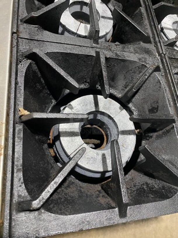 Tristar Commercial Natural Gas Powered 6 Burner Stove! With Full Size Oven Underneath! All Stainless Steel! - Image 6 of 9