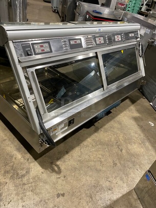 Henny Penny Commercial Countertop Electric Powered Heated Food Display Case Merchandiser! With Rear Access Sliding Doors! Stainless Steel Body! Model: HMR105 SN: HA1305063 120/208V 60HZ 1 Phase - Image 4 of 12