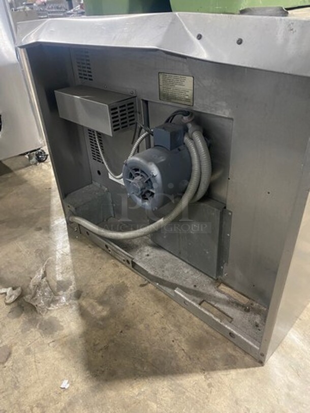 Duke Commercial Convection Oven! With View Through Doors! Metal Oven Racks! All Stainless Steel! Model: 6/13 - Image 4 of 7