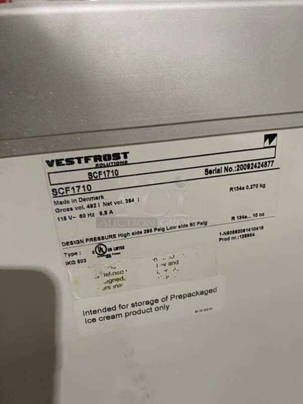 Vestfrost Commercial Ice Cream Freezer Merchandiser! With 2 Sliding Top Doors! Model SCF1710 Serial 20092424877! 115V! - Image 5 of 7