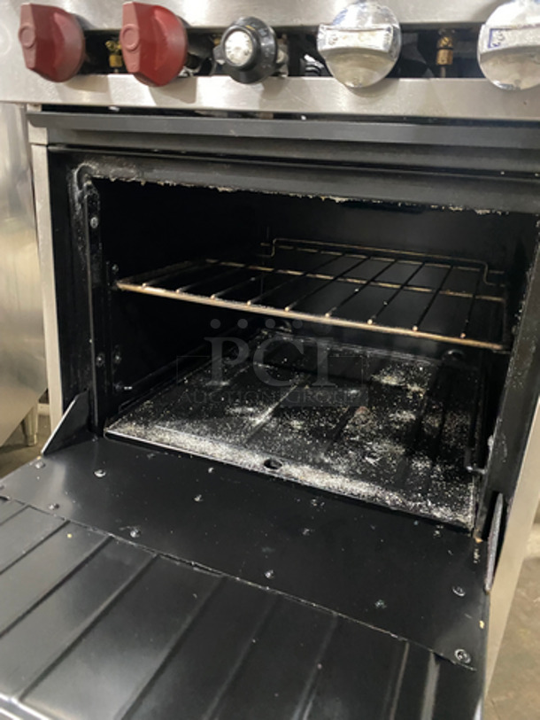 Sunfire Commercial Natural Gas Powered 4 Burner Stove! With Full Size Oven Underneath! Metal Oven Rack! All Stainless Steel! On Legs! - Image 7 of 9