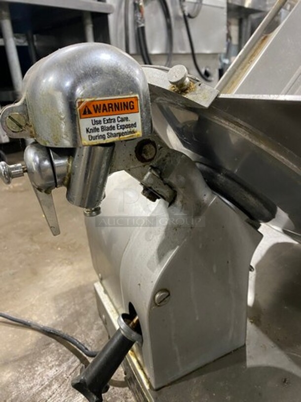 Globe Commercial Countertop Deli/Meat Slicer! All Stainless Steel! Model: 3500 SN: 351858 115V 60HZ 1 Phase - Image 6 of 12