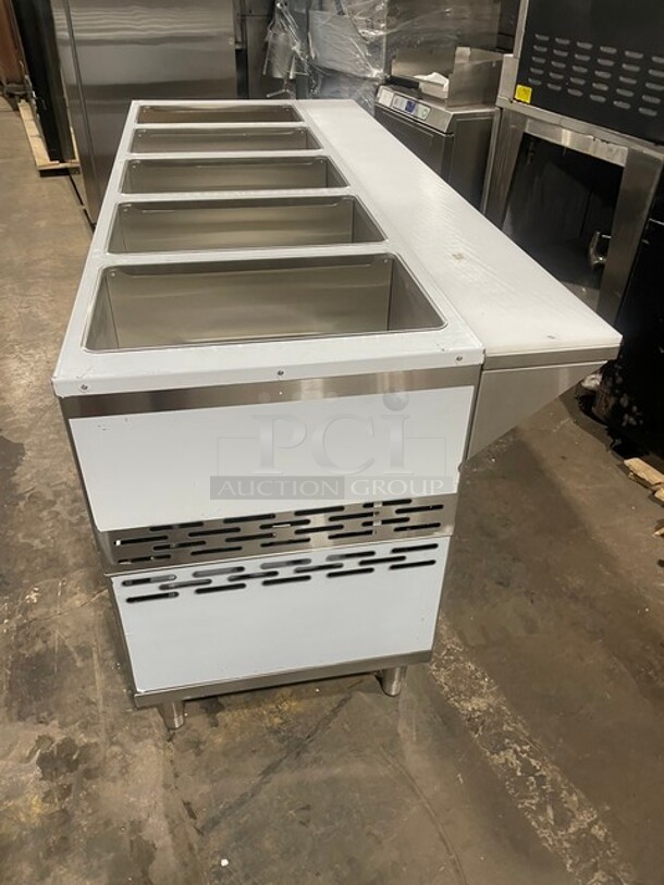 NEW! Scratch-N-Dent! Prepline Liquid Propane Powered 5 Pan Sealed Well Hot Food Steam Table! With Sliding Doors Enclosed Base! With Natural Gas Conversion Kit! All Stainless Steel! With Full Length Cutting board! On Legs! Model: GST-5OW-CBSD! - Image 3 of 11
