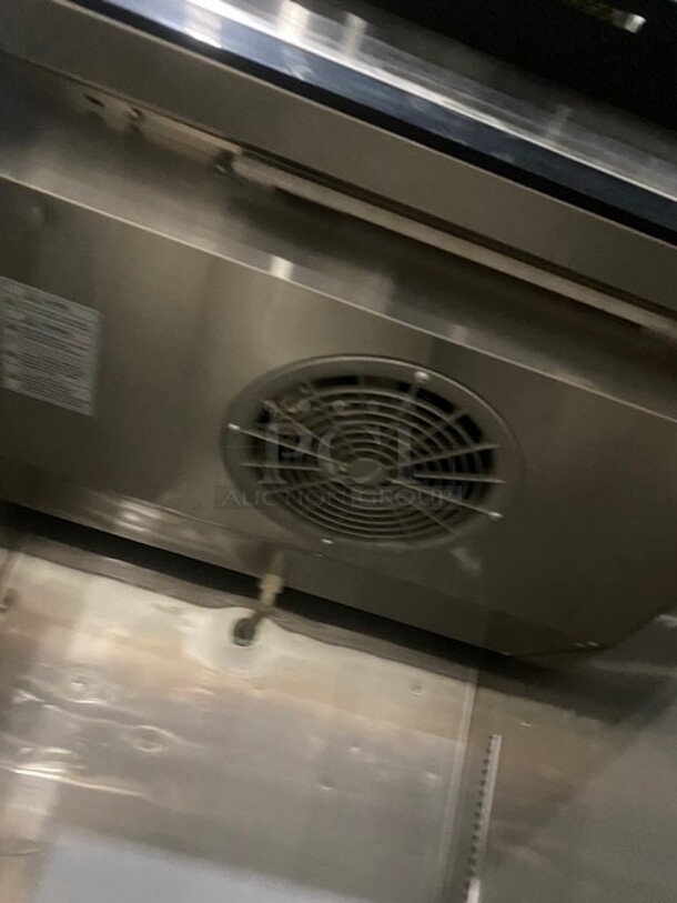 Turbo Air Commercial Single Door Reach In Refrigerator! With Poly Coated Racks! All Stainless Steel! On Casters! Model: M3R241 115V  - Image 6 of 9