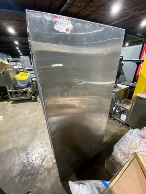 2007 Leader Commercial 2 Door Reach In Cooler Merchandiser! With View Through Doors! With Poly Coated Racks! All Stainless Steel! Model: LS48SSC SN: PQ033403 115V 60HZ 1 Phase - Image 3 of 8