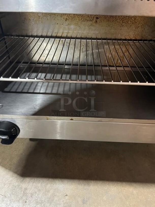 Vollrath Commercial Electric Powered Cheese Melter! Model: SAA8003 SN: E19002366680511 208/240V 1 Phase - Image 3 of 7