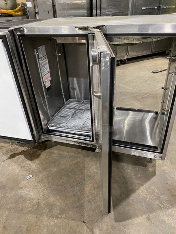 Glastender 2 Door Bar Back Cooler! With Poly Coated Racks! All Stainless Steel! On Legs! Model: NPT52L6SNH(LL/RR) SN: 134125922N 115V 60HZ 1 Phase - Image 6 of 8