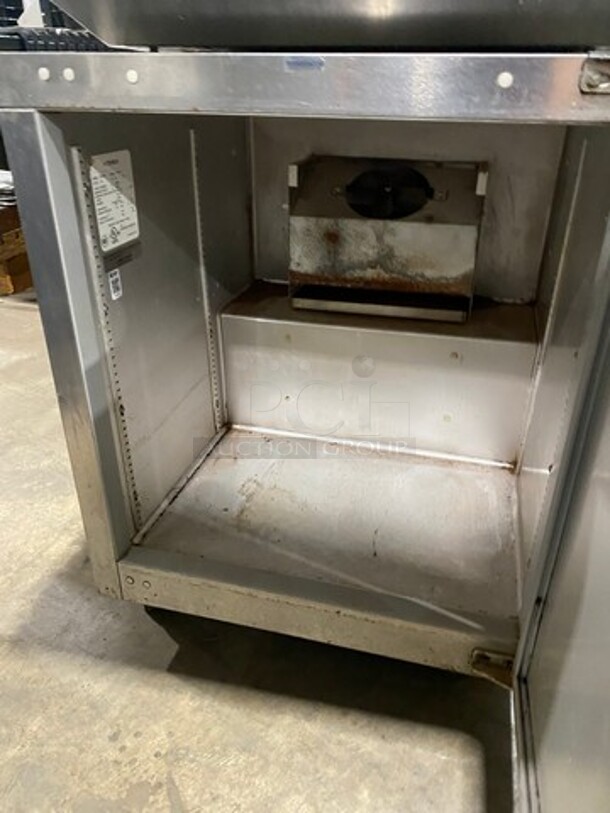 Traulsen Commercial Single Door Lowboy/Worktop Cooler! All Stainless Steel! On Casters! Model: UHT27R SN: T25109J12 115V 60HZ 1 Phase - Image 5 of 7