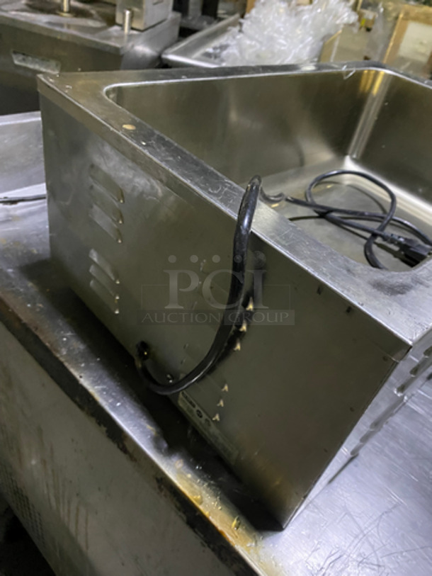 Nemco Commercial Countertop Single Well Food Warmer! All Stainless Steel! Model: 6055A SN: D160408 - Image 4 of 8