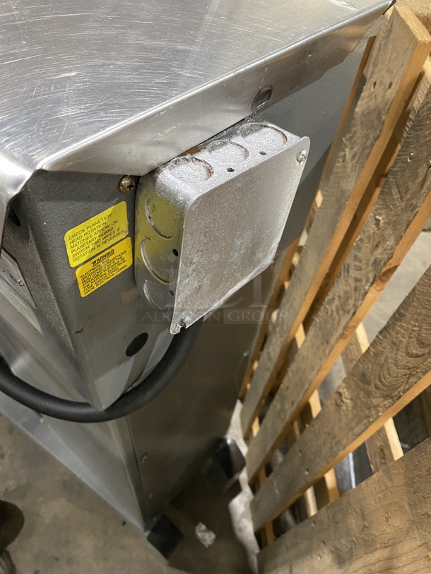 NICE! Welbilt Varimixer Commercial 40 Qt Planetary Mixer! With Mixing Bowl And Hook Attachment! Model: W40 SN: 6913030002EA! 208V 3 Phase! - Image 4 of 10