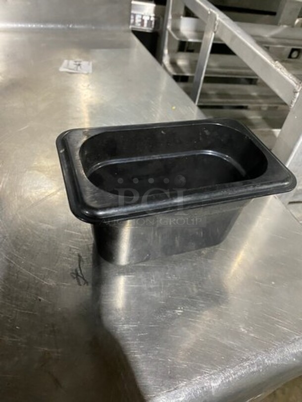 ALL ONE MONEY! Cambro Black Poly 1/9x4" Food Containers! - Image 2 of 4