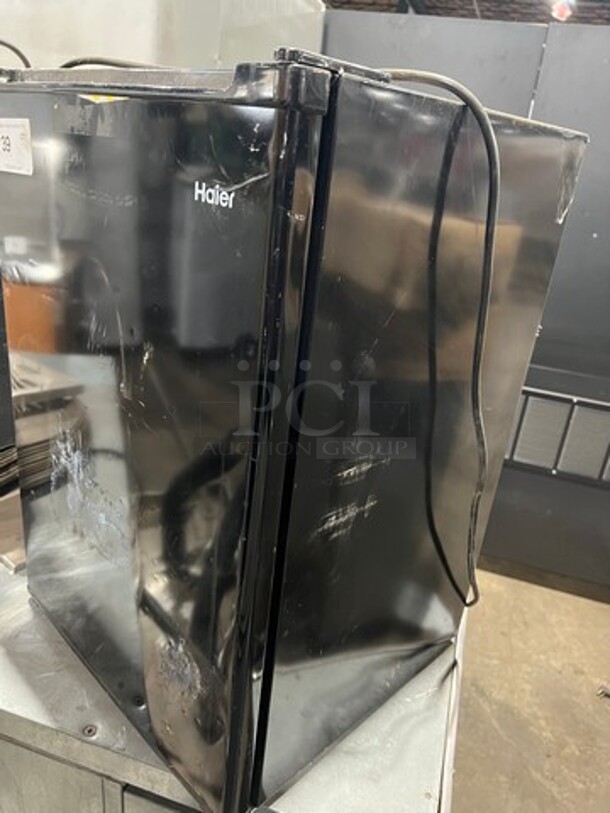 Haier Black Mini Fridge! With Poly Coated Racks And Shelves! Model: HC27SW20RB - Image 2 of 11