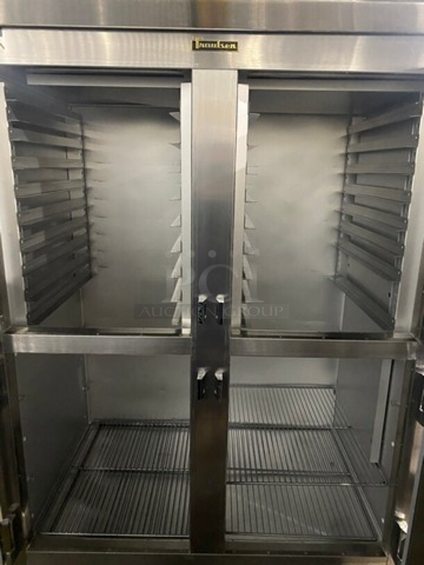 Traulsen Commercial 4 Half Door Reach In Cooler! All Stainless Steel! Model AHT232NUTHHS Serial T180251B12! 115V 1Phase! On Casters! - Image 5 of 11