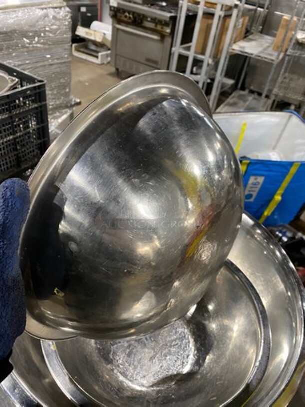 ALL ONE MONEY! Assorted Size Stainless Steel Mixing Bowls! - Image 6 of 7