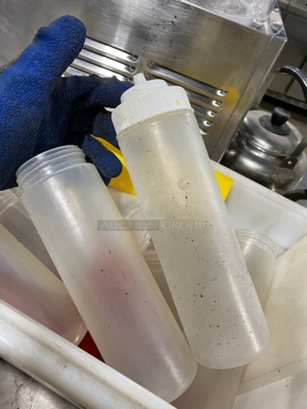 ALL ONE MONEY! Assorted Style And Color Squeeze Bottles! SOME MAY NOT HAVE LIDS! - Image 5 of 5