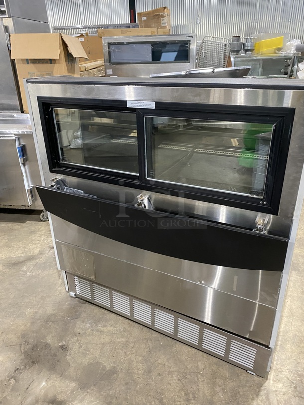 WOW! CSC All Stainless Steel Commercial Refrigerated Open/Display Case! MODEL: SBBR/DG45250-S4 SN:2057667 120V 1Ph! Remote Compressor/No Compressor!  - Image 4 of 7