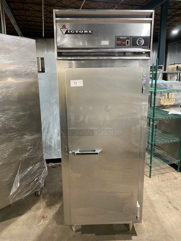 Victory Commercial Single Door Reach In Freezer! All Stainless Steel! On Legs! Model: FS1DS7EW SN: D0746877 115V 60HZ 1 Phase - Image 1 of 9