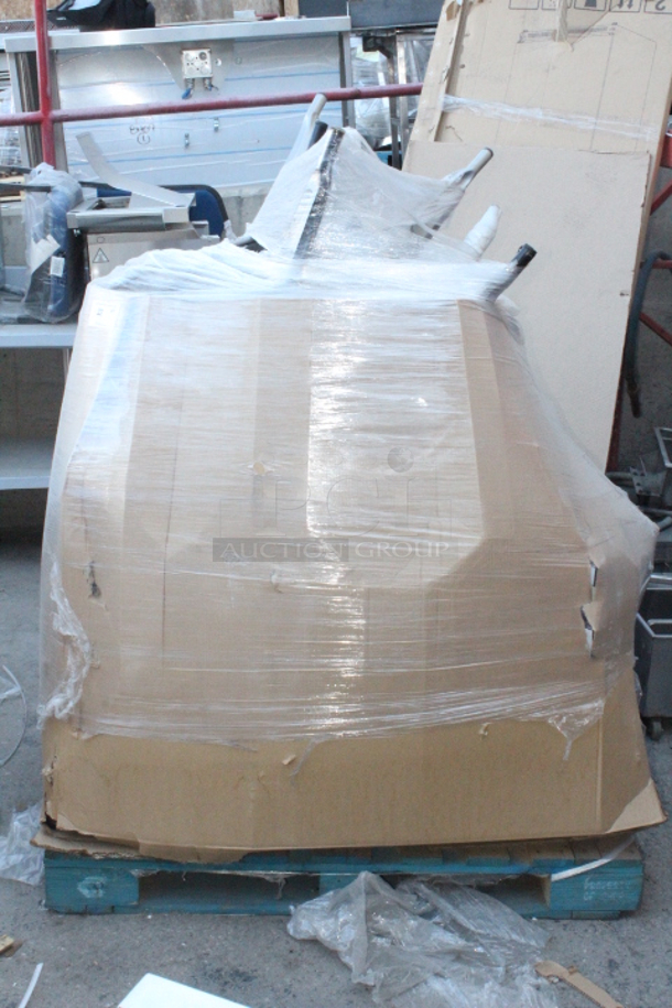 BRAND NEW SCRATCH AND DENT! Pallet of Misc. Chairs, Parts, Equipment - Image 2 of 3