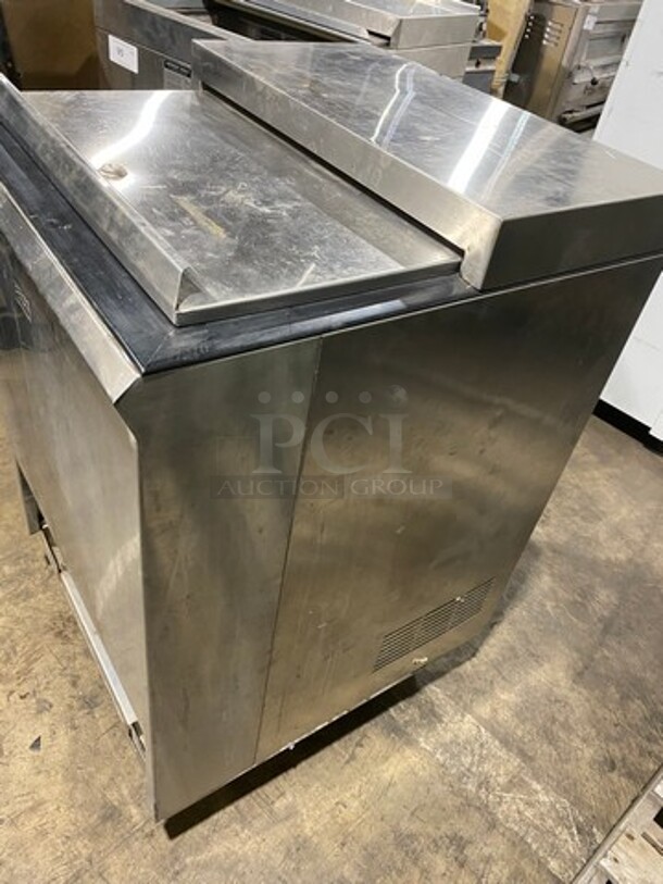 Beca Commercial Undercounter Glass Chiller! All Stainless Steel! On Legs! Model: BGFS124 SN: 00003123 115V - Image 2 of 9