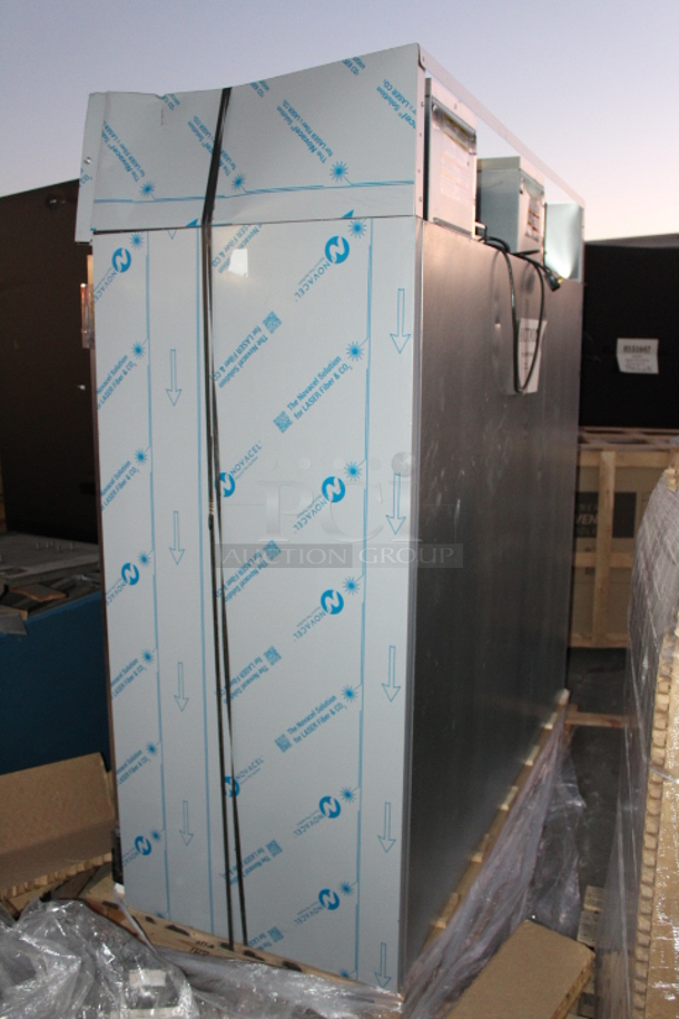 BRAND NEW SCRATCH & DENT! BRAND NEW SCRATCH & DENT! Beverage-Air HF3HC-1S Horizon Series 78" Solid Door Reach-In Freezer. Superficial denting on back and top of unit.  - Image 4 of 7