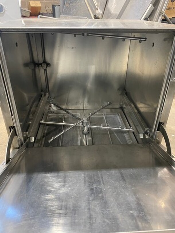 Noble Commercial Undercounter Dishwasher! All Stainless Steel! Model: WAREFORCEUH30 SN: 17I338954 208/230V 1 Phase - Image 5 of 10