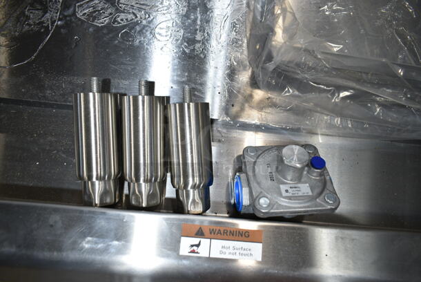 BRAND NEW! Cooking Performance Group CPG 351GMCPG48NL Stainless Steel Commercial Countertop Natural Gas Powered Flat Top Griddle. 120,000 BTU.  - Image 3 of 6
