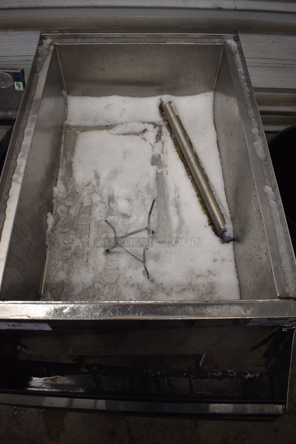 Krowne KRPT Stainless Steel Commercial Ice Bin w/ Speedwell. 24x41x30 - Image 3 of 4