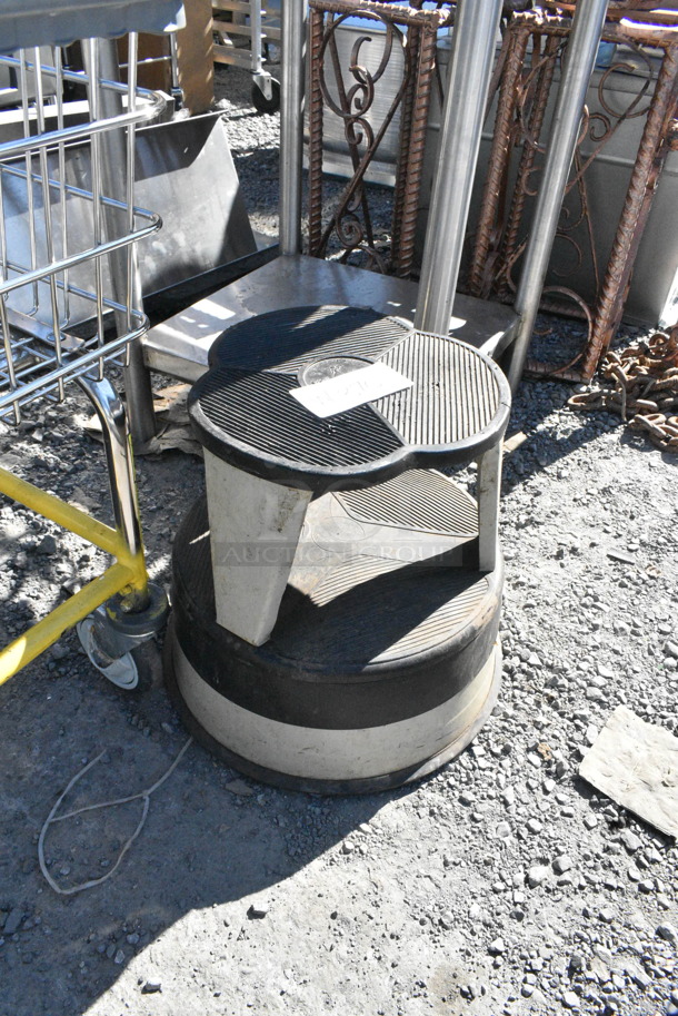 3 Items; Laundry Basket, End Table and Stool. 11x10x15, 27x22x27, 16x16x14. 3 Times Your Bid!  - Image 4 of 4