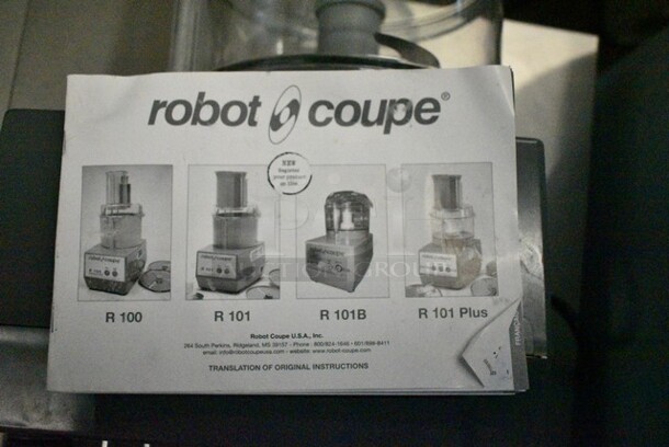 BRAND NEW SCRATCH AND DENT! Robot Coupe R 101 B R101BCLR 2.5 Qt. / 2.4 Liter Clear Batch Bowl Food Processor - 3/4 hp. 120 Volts, 1 Phase. Tested and Does Not Power On - Image 7 of 8