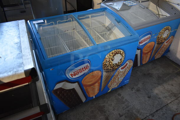 AHT RIO S 100 Metal Commercial Chest Freezer Merchandiser on Commercial Casters. 120 Volts, 1 Phase. Tested and Powers On But Does Not Get Cold - Image 12 of 12