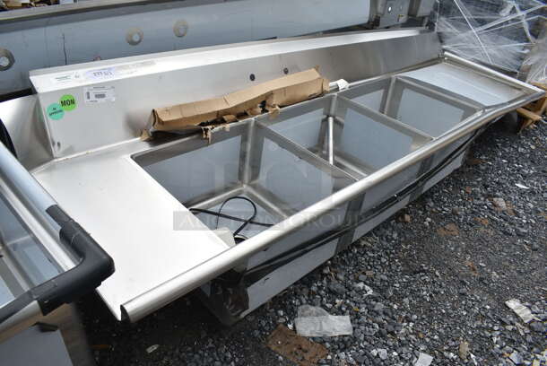 BRAND NEW SCRATCH AND DENT! Regency 600DDTS108R 16-Gauge 9' Soiled / Dirty Dish Table with 3-Compartment Sink - 20" x 20" x 12" Bowls - Right Drainboard.   - Image 5 of 11