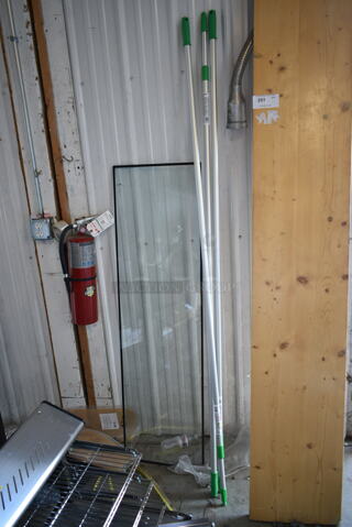 BRAND NEW SCRATCH AND DENT! 3 92211039 Ext Pole w/ Swivel Head. 