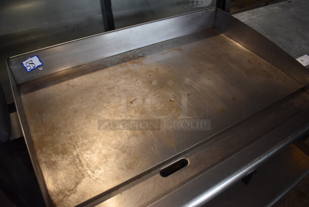 Toastmaster Pro Series Stainless Steel Commercial Countertop Electric Powered Flat Top Griddle w/ Thermostatic Controls and Stainless Steel Commercial Equipment Stand w/ Under Shelf. 208-240 Volts, 3 Phase. 36x26x16, 36x30x25 - Image 7 of 8