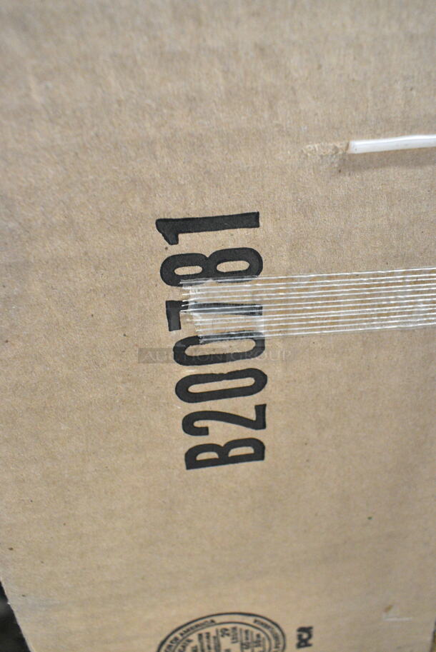 2 BRAND NEW IN BOX! Items Including Eagle WM1836 Wall Mat / Eagle 1836Z Wire Shelf and Hatco GR-60 Heated Warming Strip. 2 Times Your Bid!  - Image 5 of 9