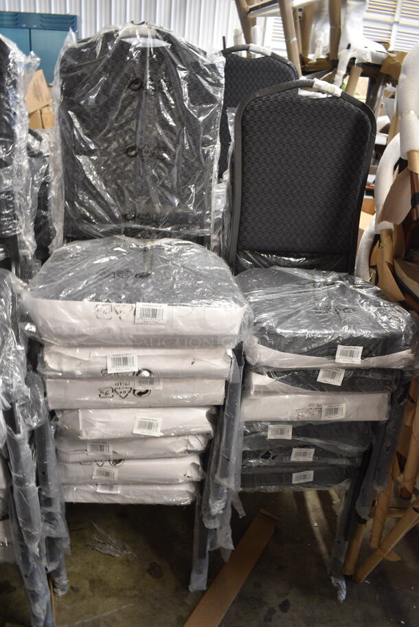 38 BRAND NEW SCRATCH AND DENT! Lancaster Table & Seating 164BNQCRBLK Black Pattern Fabric Crown Back Stackable Banquet Chair with Silver Vein Frame. 38 Times Your Bid! - Image 4 of 8