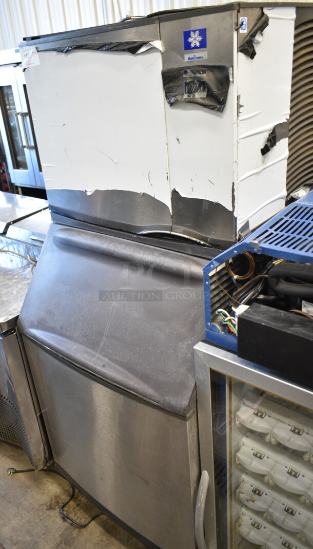 Manitowoc SD0603W Stainless Steel Commercial Ice Head on Manitowoc B570 Commercial Bin. 208-230 Volts, 1 Phase.  - Image 1 of 7