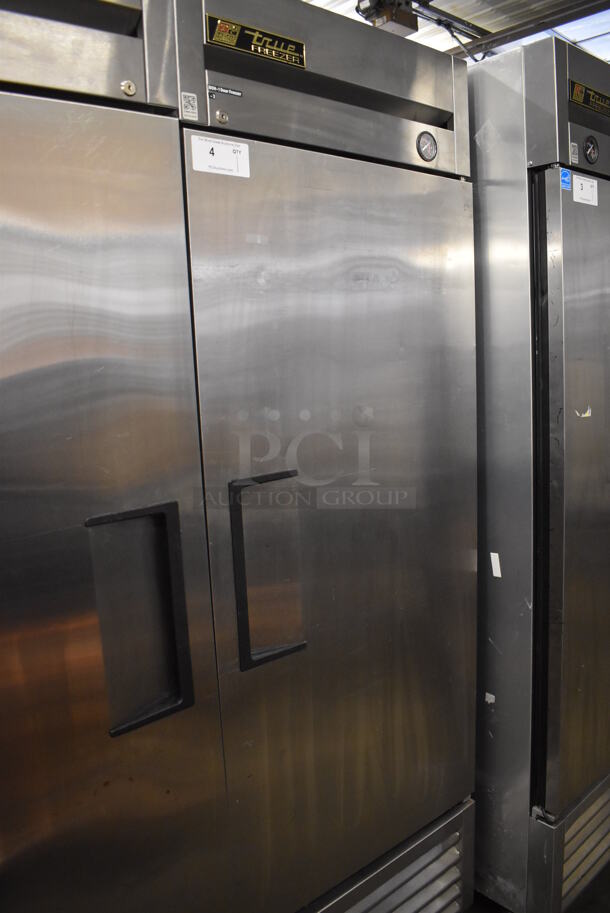 2013 True T-23F ENERGY STAR Stainless Steel Commercial Single Door Reach In Freezer w/ Poly Coated Racks on Commercial Casters. 115 Volts, 1 Phase. 27x30x83.5. Tested and Working! - Image 4 of 6