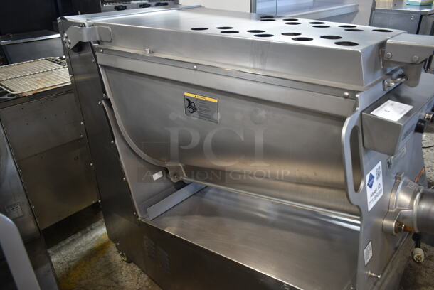 2015 Hobart MG2032 Metal Commercial Floor Style Electric Powered Meat Grinder w/ Foot Pedal on Commercial Casters. 208 Volts, 3 Phase. - Image 4 of 6