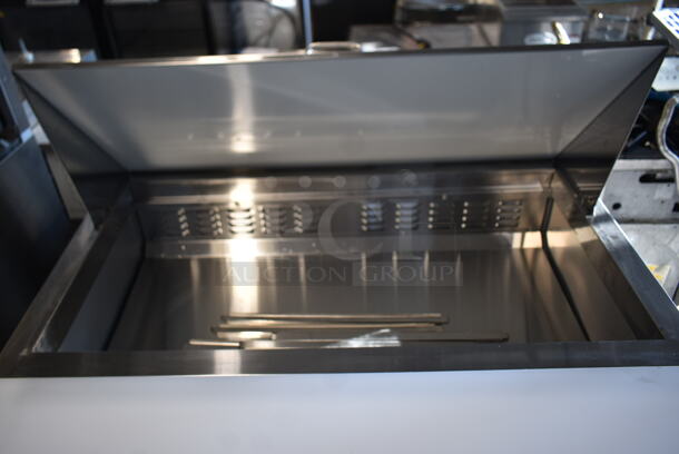 LIKE NEW! 2023 Avantco 178APT48MHC Stainless Steel Commercial Sandwich Salad Prep Table Bain Marie Mega Top on Commercial Casters. 115 Volts, 1 Phase. Tested and Working! - Image 3 of 9