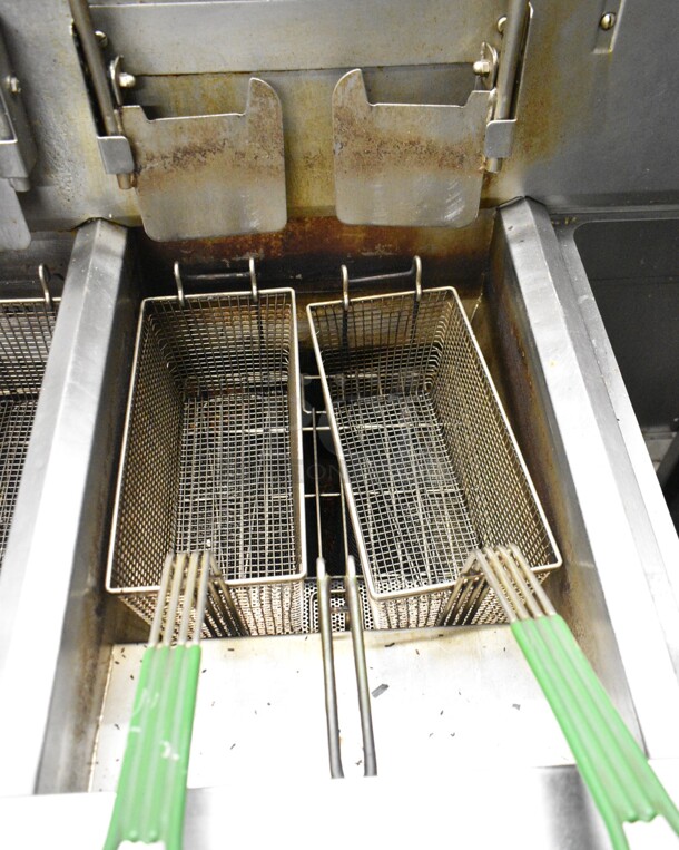 Frymaster FMP345EBLSC Stainless Steel Commercial Natural Gas Powered 3 Bay Deep Fat Fryer w/ Right Side Dumping Station on Commercial Casters. 122,000 BTU.  - Image 4 of 12