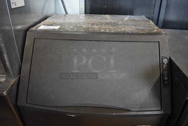 2018 Manitowoc Model UYF0240W-161B Stainless Steel Commercial Self Contained Ice Machine. 115 Volts, 1 Phase. 26x28x39 - Image 3 of 7