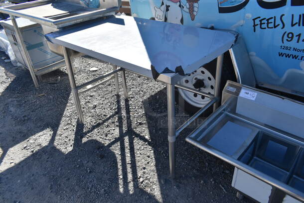 BRAND NEW SCRATCH AND DENT! Stainless Steel Commercial Table. - Image 2 of 2