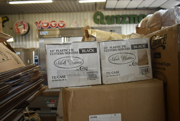 PALLET LOT of 35 BRAND NEW Boxes Including 2 Box 130SERVPIEBK Visions 10" Black Disposable Plastic Pie Server - 72/Case, Vollrath 20369 1/3 Size x 6" D Steam Table / Food Pan, 2 Box 395TO961 EcoChoice 9" x 6" x 3" Compostable Sugarcane / Bagasse 1 Compartment Take-Out Container - 200/Case, 4 Box 36852 XL, 2 Box 128HD12COMBO ChoiceHD 12 oz. Microwavable Translucent Plastic Deli Container and Lid Combo Pack - 240/Case, 612613245HD Choice Half Size Heavy-Duty Foil Steam Pan Deep 2 9/16" Depth - 100/Case. 35 Times Your Bid! - Image 2 of 7