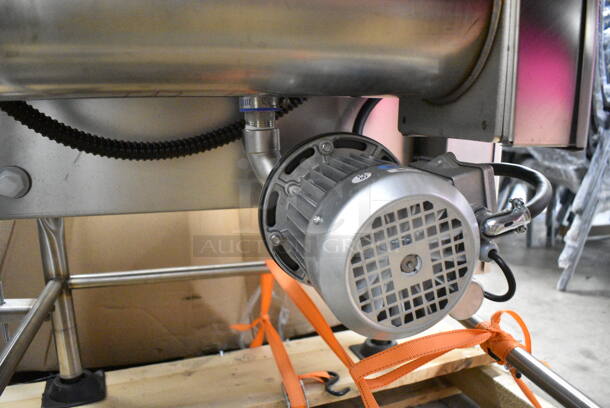 BRAND NEW SCRATCH AND DENT! 2024 Noble HT-180EC3 Stainless Steel Commercial Single Cycle High Temperature Dishwasher, 208/230 Volts, 3 Phase.  - Image 5 of 10