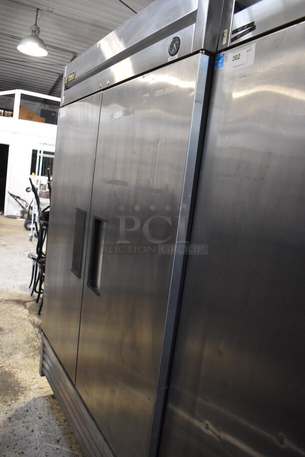 2013 True T-49F ENERGY STAR Stainless Steel Commercial 2 Door Reach In Freezer w/ Poly Coated Racks on Commercial Casters. 115 Volts, 1 Phase. Tested and Working! - Image 7 of 9