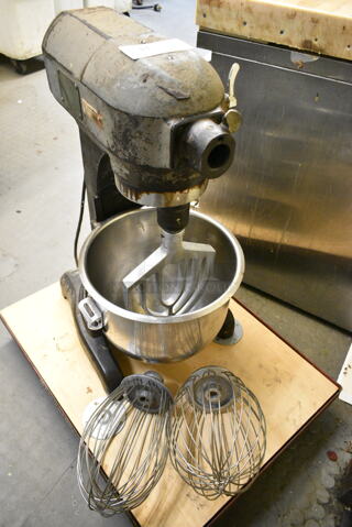 Hobart A20 Metal Commercial Countertop 20 Quart Planetary Dough Mixer w/ Mixing Bowl, Paddle and 2 Whisk Attachments. 115 Volts, 1 Phase. This Unit Was In Working Condition When the Restaurant Closed. (kitchen)
