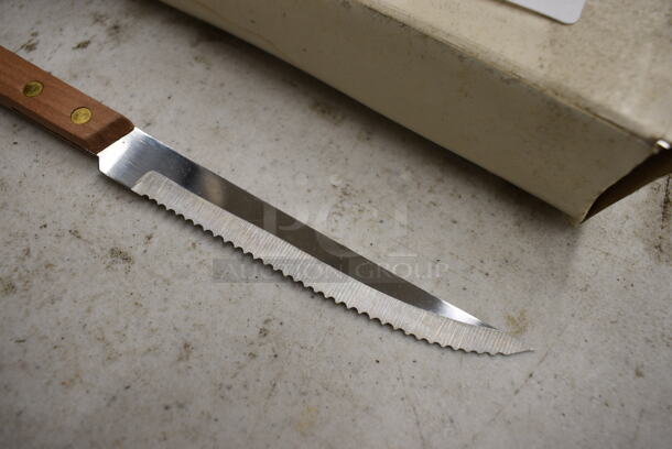 12 BRAND NEW IN BOX! Crestware SK-PW2 Stainless Steel Steak Knives. 8.5". 12 Times Your Bid! - Image 2 of 4
