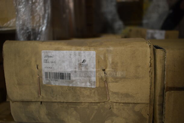 8 BRAND NEW IN BOX! Figgjo 2575HH. 8 Times Your Bid! - Image 4 of 7