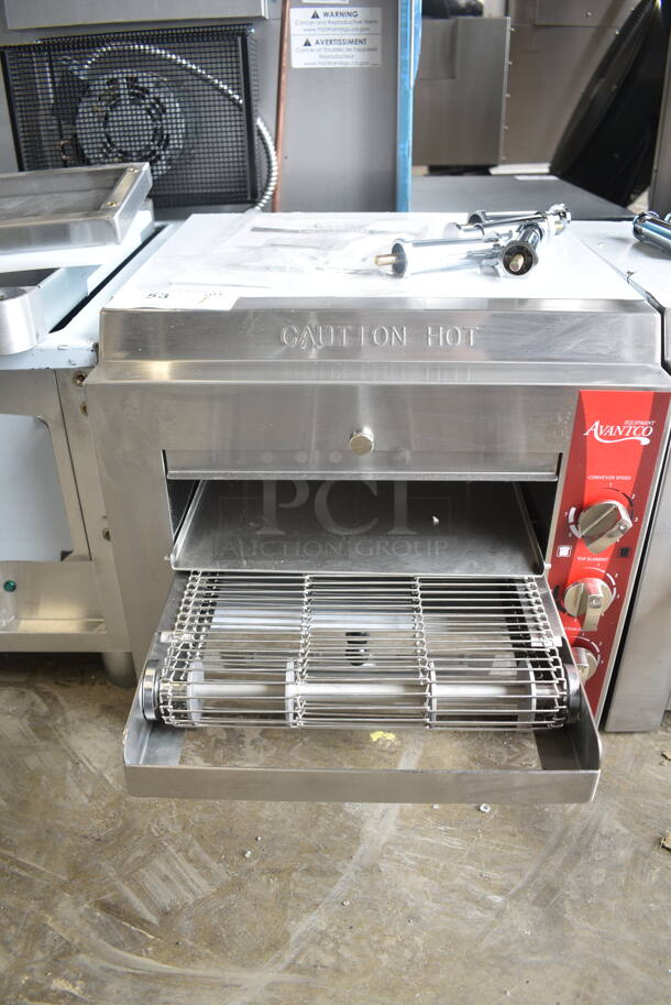 BRAND NEW SCRATCH AND DENT! Avantco 177CNVYOV10D Stainless Steel Commercial Countertop Conveyor Oven. 240 Volts, 1 Phase.  - Image 2 of 5